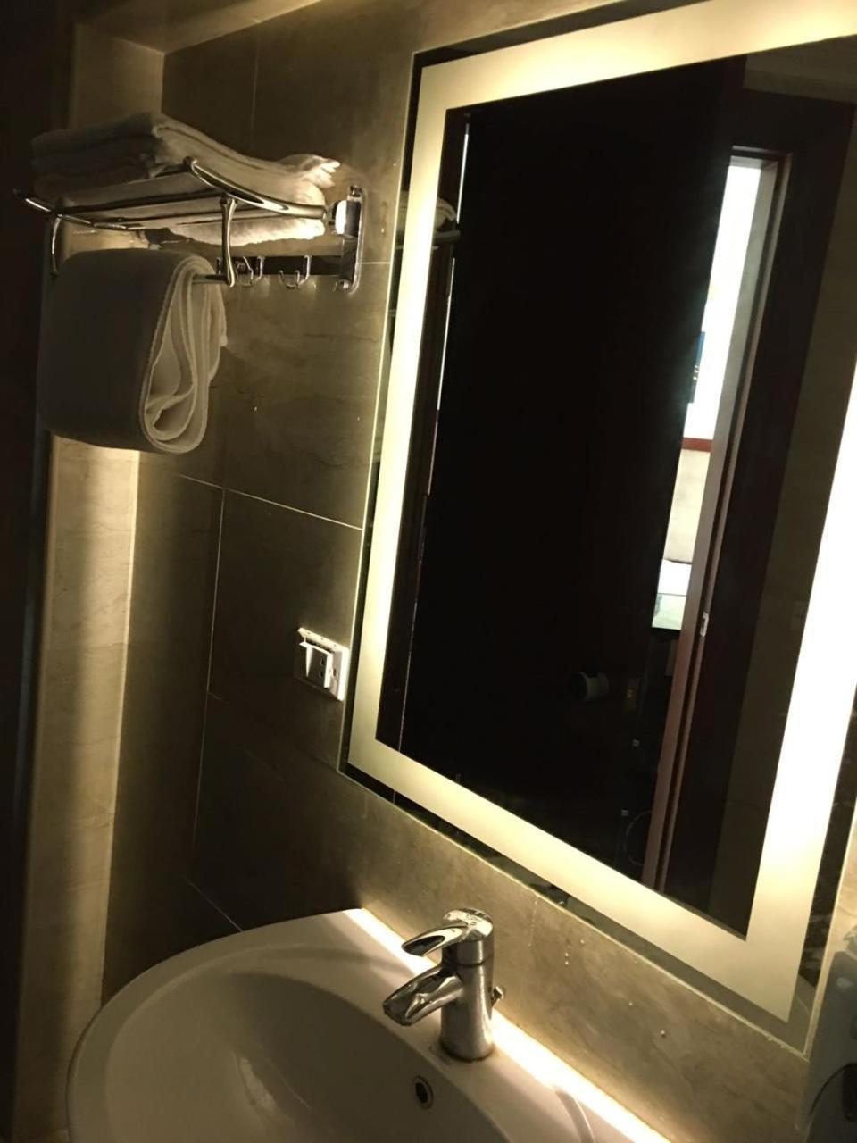 El Aida Pyramids View Hotel Kafret el-Gabal Εξωτερικό φωτογραφία