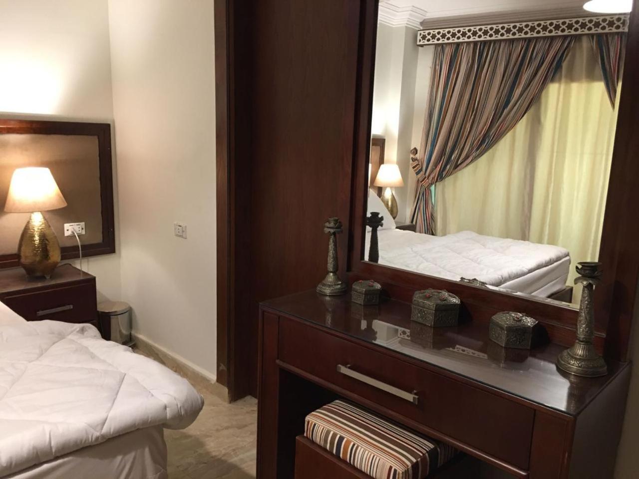 El Aida Pyramids View Hotel Kafret el-Gabal Εξωτερικό φωτογραφία