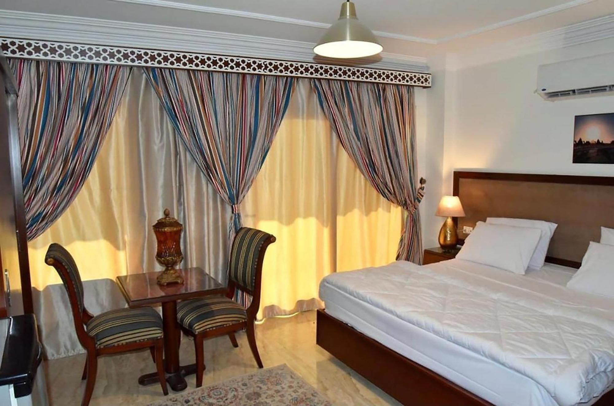 El Aida Pyramids View Hotel Kafret el-Gabal Εξωτερικό φωτογραφία